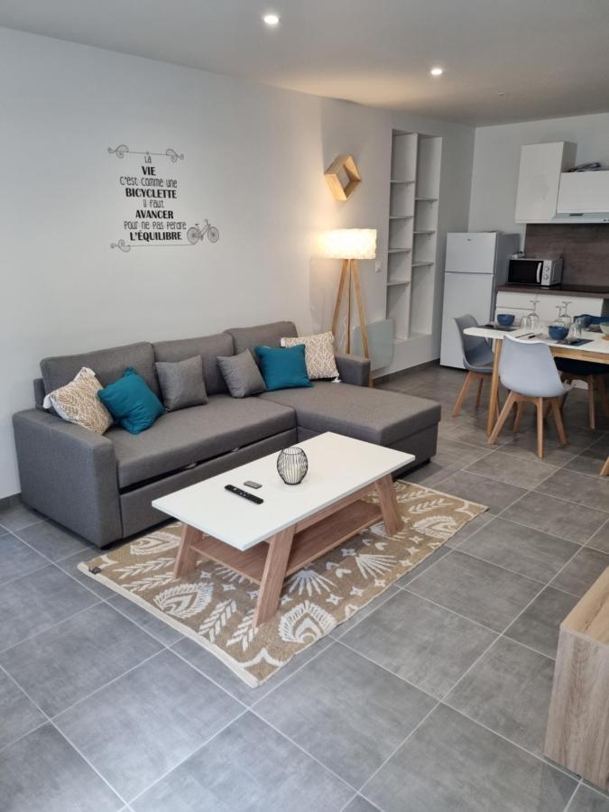 Superbe Logement T3 En Duplex. Saint Gaudens Luaran gambar